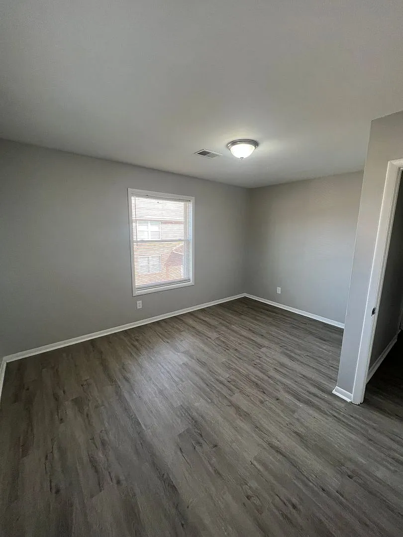 1-Bed/1-Bath | Lexington Apartment for Rent | 2339 Harrodsburg Road — Photo 4