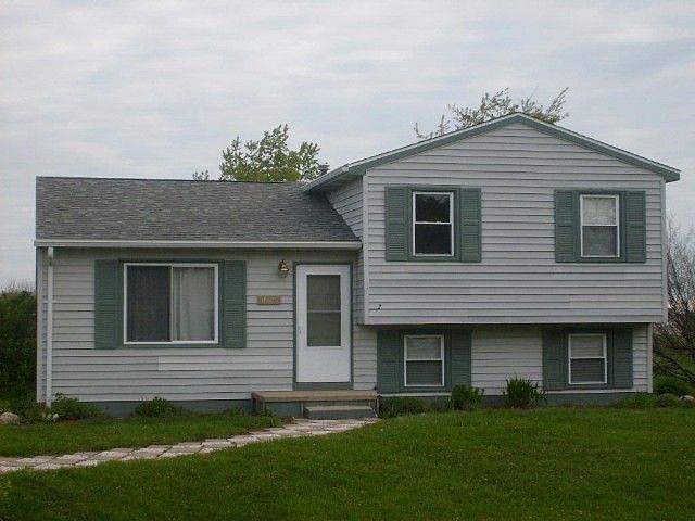 1st image of 11362 Emily St