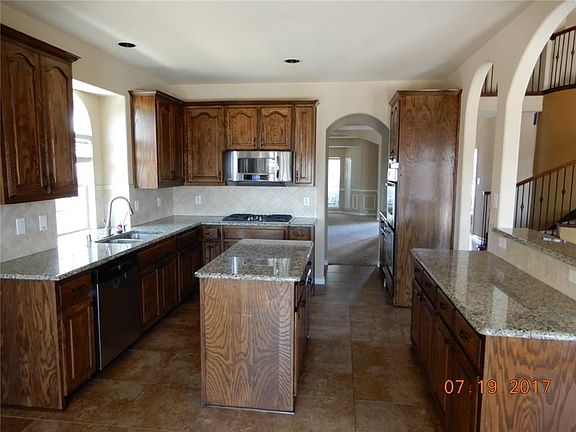 5th image of 5202 Cool River Ct