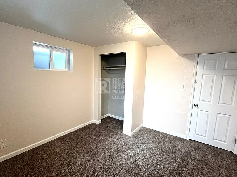 2046 Del Mar Dr — Photo 21