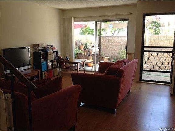 Spacious living room.