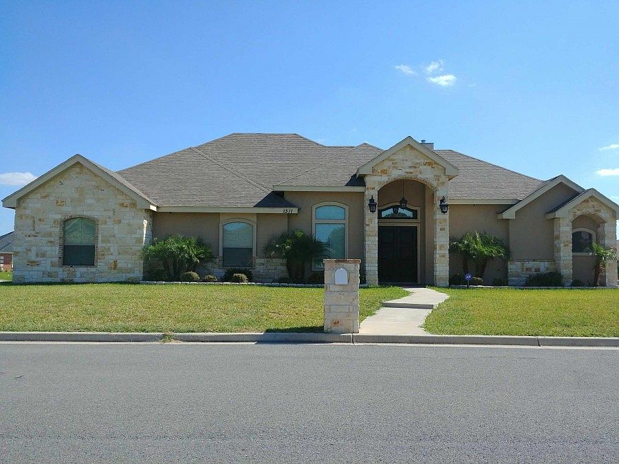 1st image of 1317 Helena Dr