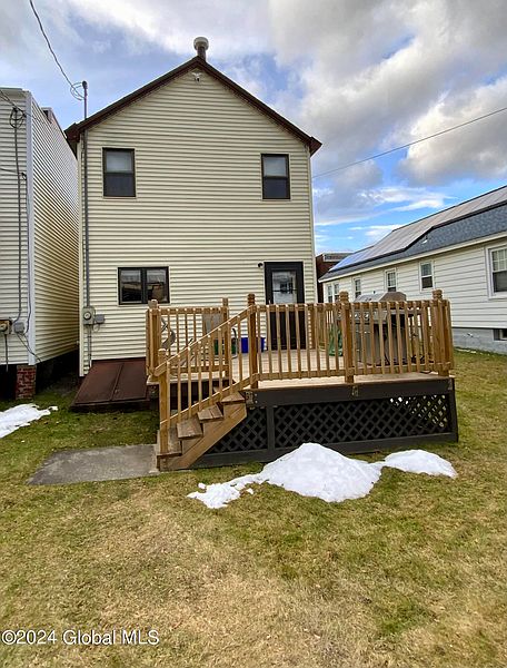 2nd image of 1336 6th Avenue