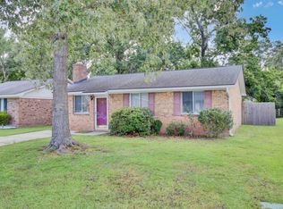 71 Tanbark Ct, Goose Creek, SC 29445