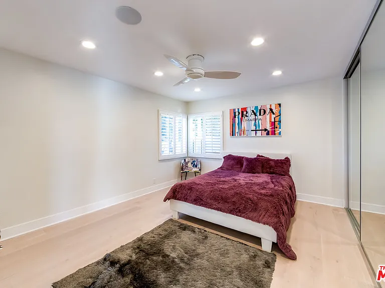 3490 Wonder View Pl — Photo 27