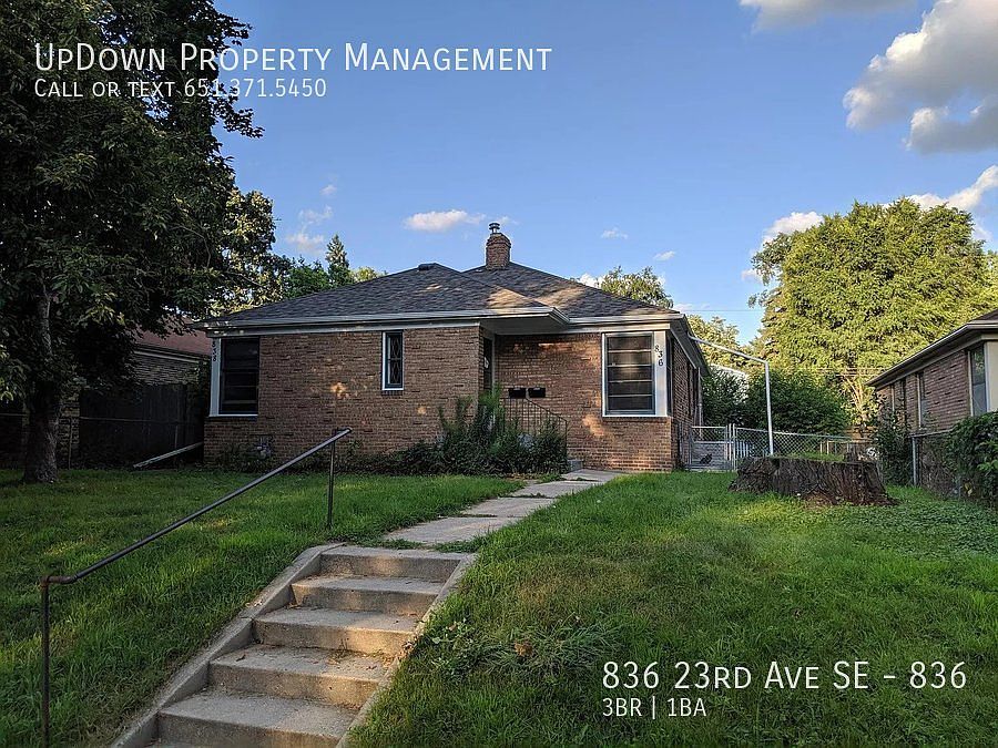 1st image of 836 23rd Ave SE #836