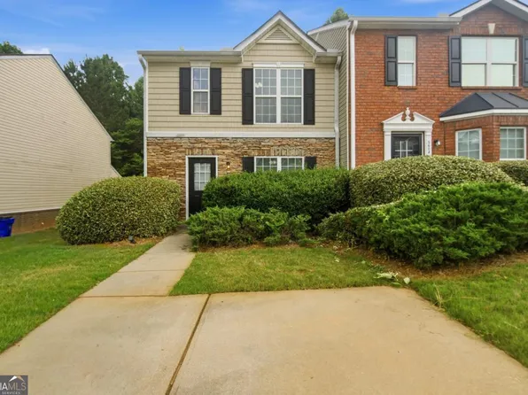 5606 Union Pointe Dr, Union City, GA 30291