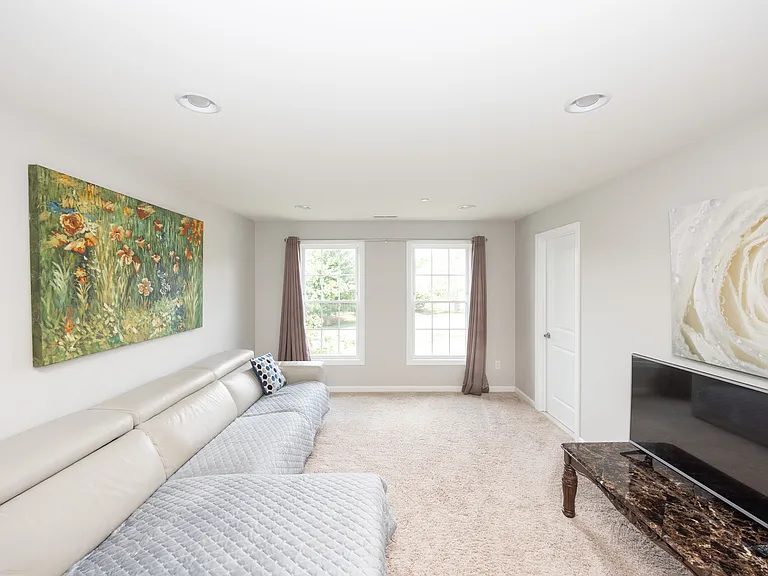 1 Warmstone Way — Photo 46