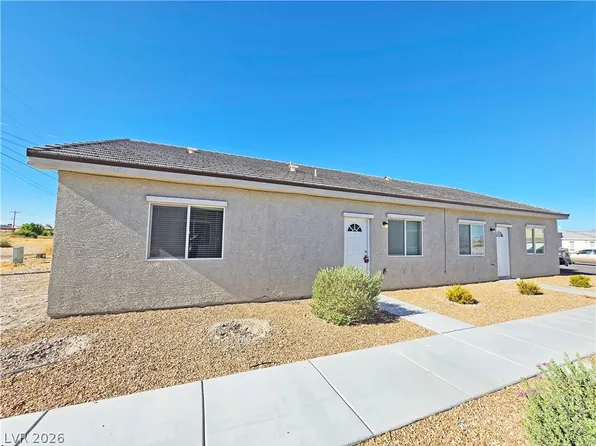 1121 Sixshooter Ave APT 4, Pahrump, NV 89048