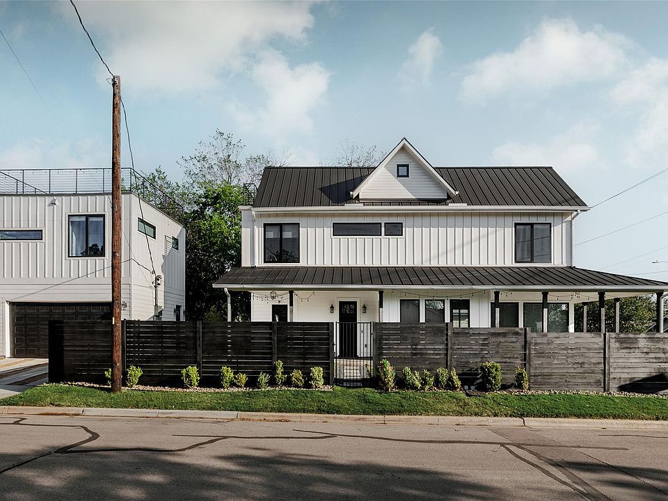 1st image of 2100 Chicon St