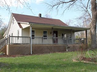 5723 Opossum Trot Rd, Charlestown, IN 47111