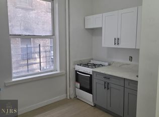 550 W 180th St APT 1D, New York, NY 10033