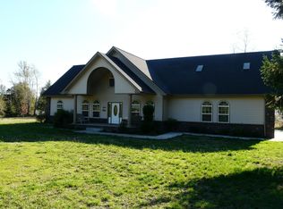 38275 Jasper Lowell Rd, Fall Creek, OR 97438