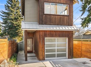 8528 9th Ave NW, Seattle, WA 98117