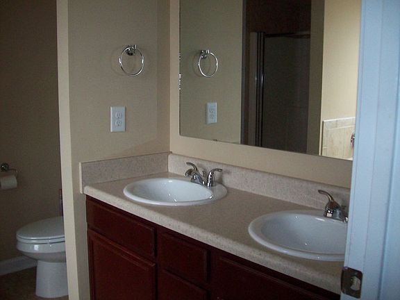 2nd image of 520 Bellgrove Dr