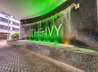 90 SW 3rd St APT 2009, Miami, FL 33130