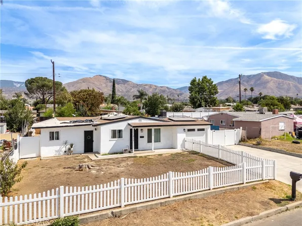 27034 Villa Ave, Highland, CA 92346