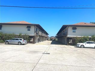 4636D Pontchartrain Dr, Slidell, LA 70458