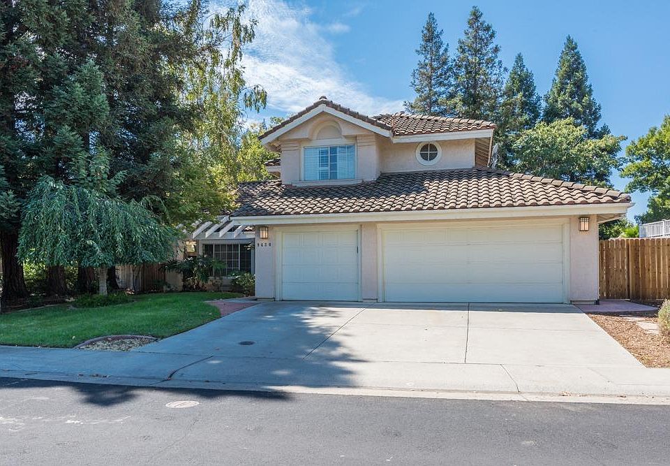2nd image of 9430 Fox Glen Way