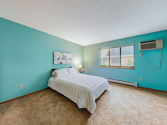 4th image of 7615 Edinborough Way APT 4209