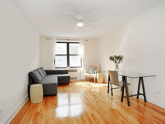 2nd image of 3420 78th St APT 4F