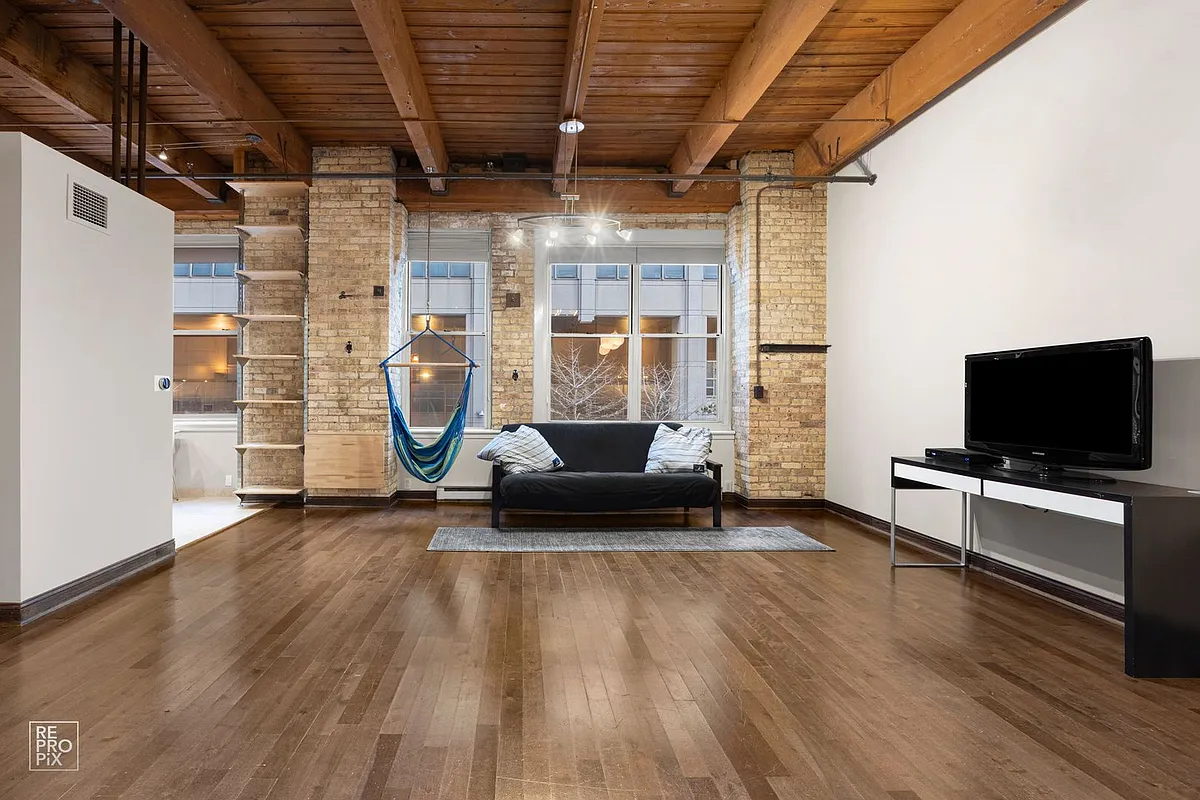 Building Photo - 540 N Lake Shore Dr #206