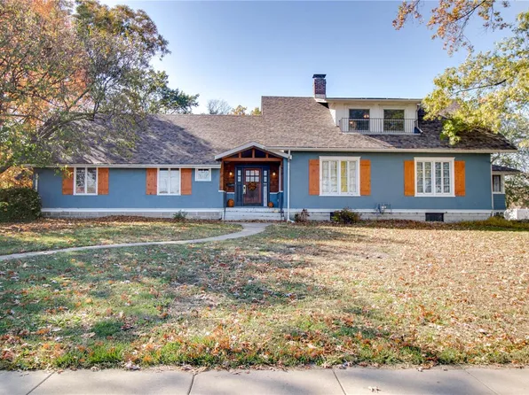 720 N State St, Jerseyville, IL 62052