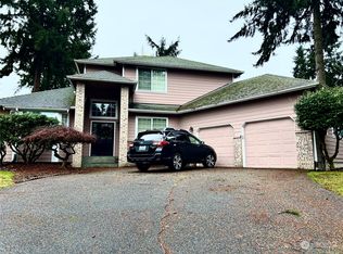 9609 Amanda Dr NE, Olympia, WA