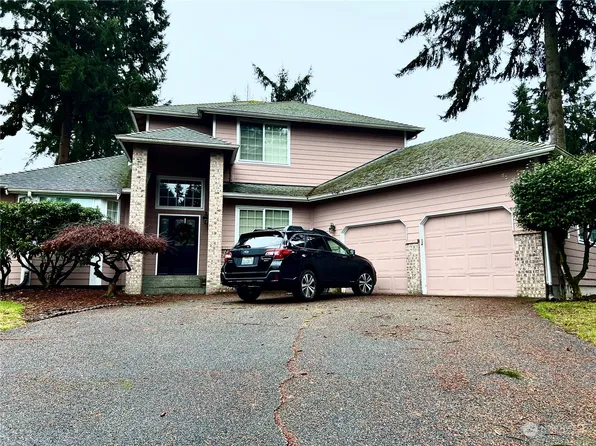 9609 Amanda Drive NE, Olympia, WA 98516