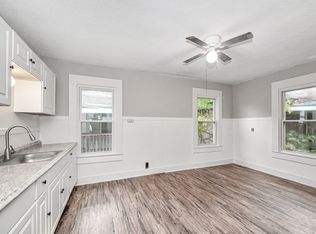 17-19 Carlisle St, Springfield, MA 01109