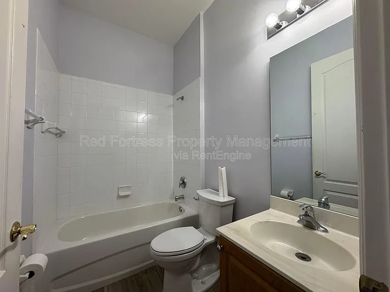 2531 Sawgrass Lake Ct — Photo 16