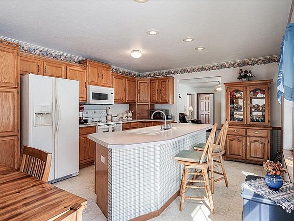 5th image of 101 Masrud STREET