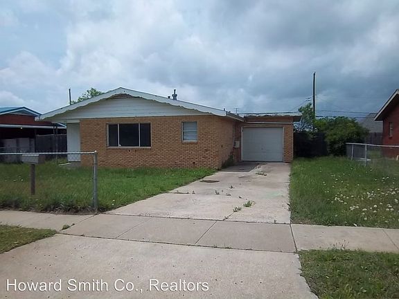 2nd image of 1313 N Nance St