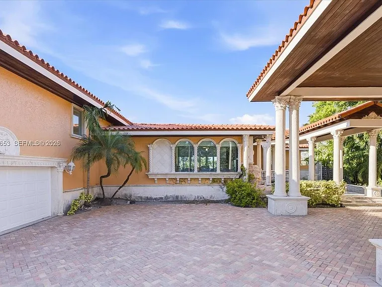 1249 Biscaya Dr — Photo 76