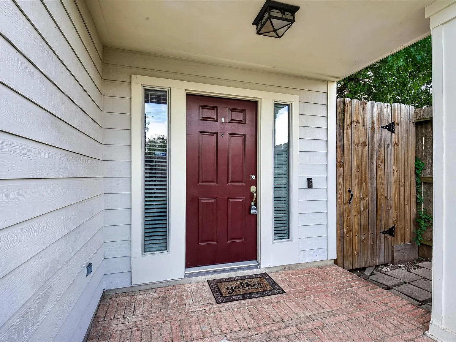 3 bed, 2.0 bath, 1683 sqft, $1,750 — Photo 3