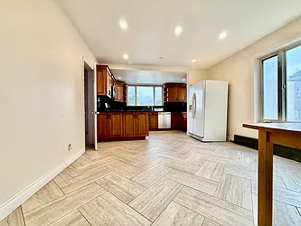 78 70th Street, #2