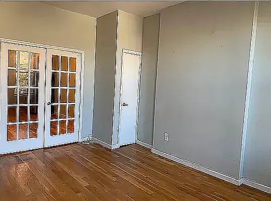 3rd image of 343 Grove St #3A