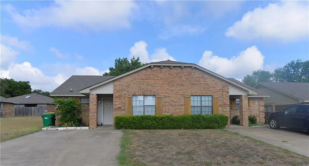 Glenn Heights Duplex for Lease — Photo 1