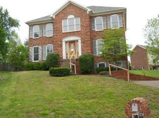 4104 Stone Gap Ct, Louisville, KY 40272