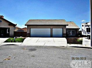13266 Via Del Lago Rd, Victorville, CA 92392