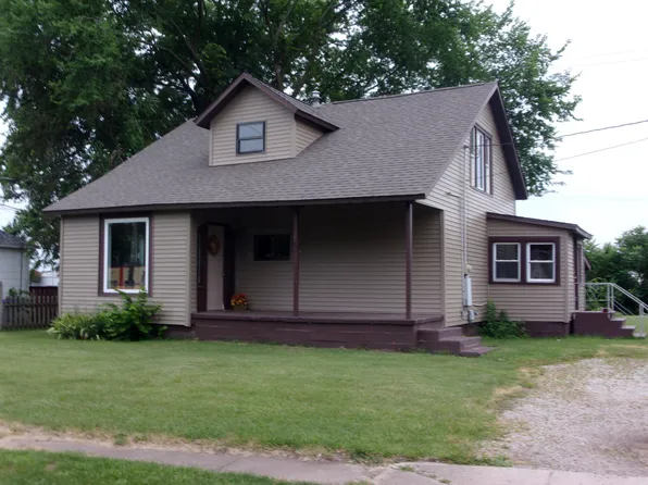 705 Saint Joseph St, Sturgis, MI 49091