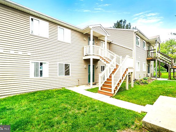 2nd image of 10282 White Pelican Way Unit 108B