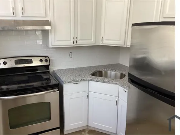 511 E 43rd St APT 1B, Baltimore, MD 21212