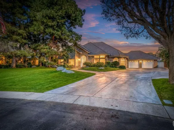 7702 Davin Park Dr, Bakersfield, CA 93308