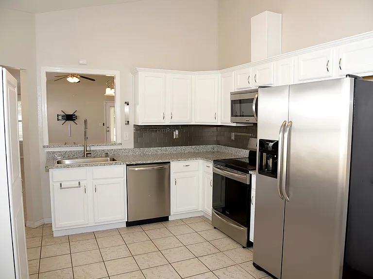 114 Quince Ave — Photo 25