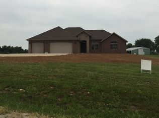 121 Talon Drive, Sparta, MO 65753