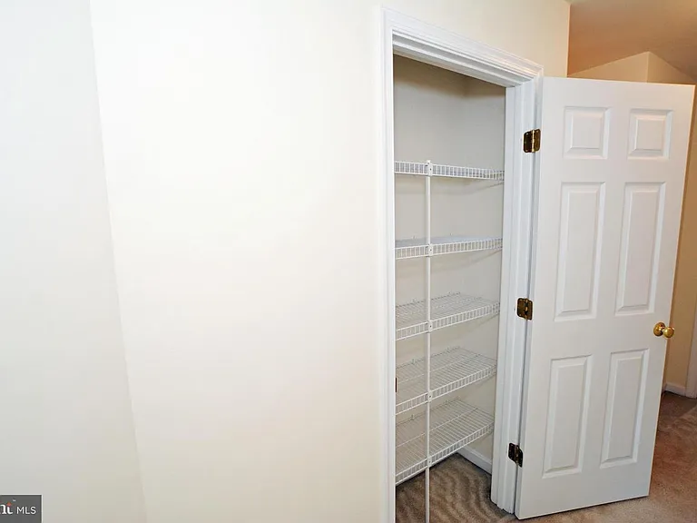 2303 Huntington Station Ct — Photo 20