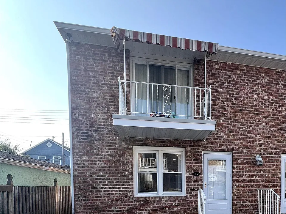9709 Monmouth Ave #C2