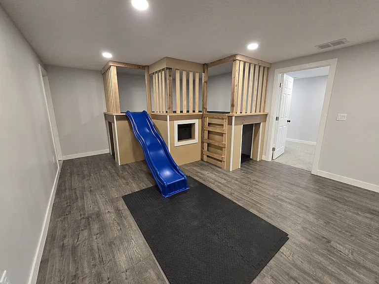 194 W Sugarbowl Cir — Photo 30