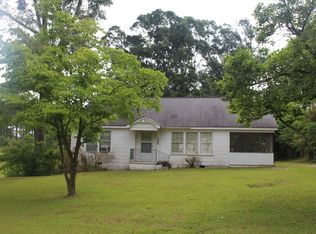 3121 N 5th Ave, Laurel, MS 39440